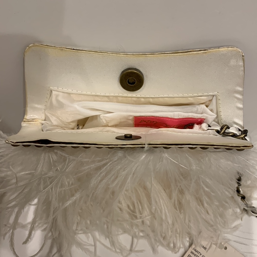 Betsey Johnson White Feather Studded Clutch - Picture 5 of 14